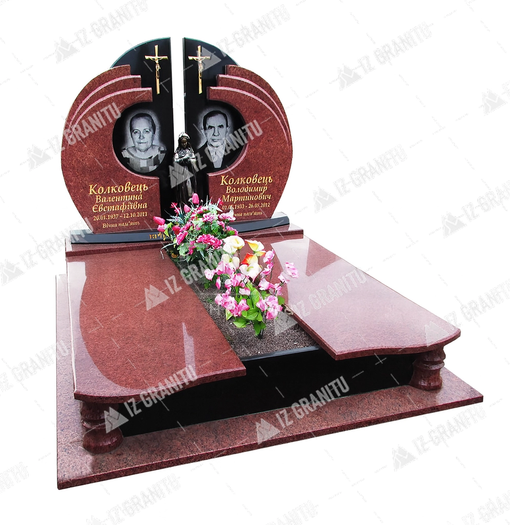 Подвійний пам'ятник 48